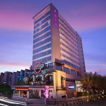 Favehotel Solo Baru Exteriér fotografie