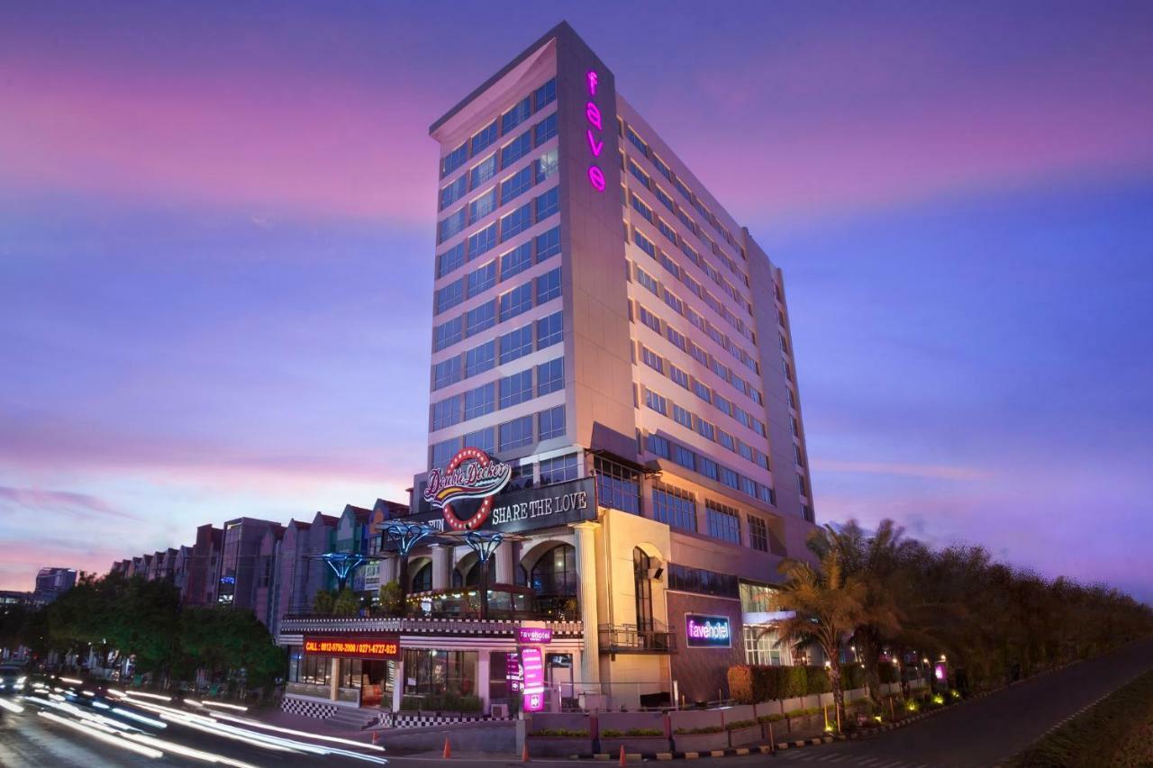 Favehotel Solo Baru Exteriér fotografie